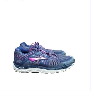 Brooks Addiction 12 Athletic Run Walk Tennis Shoe Sneaker Blue Pink Women 9.5